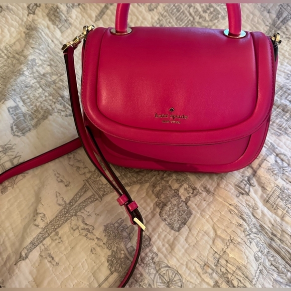 Kate Spade Puffy Smooth Leather top handle bag NWOT - Picture 8 of 12